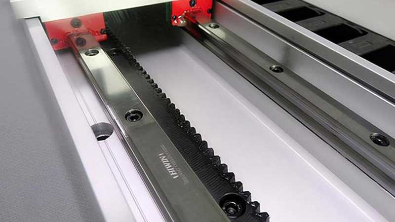 烈焰下的守护者：ROVAS®高温抗磨润滑脂实战案例分享